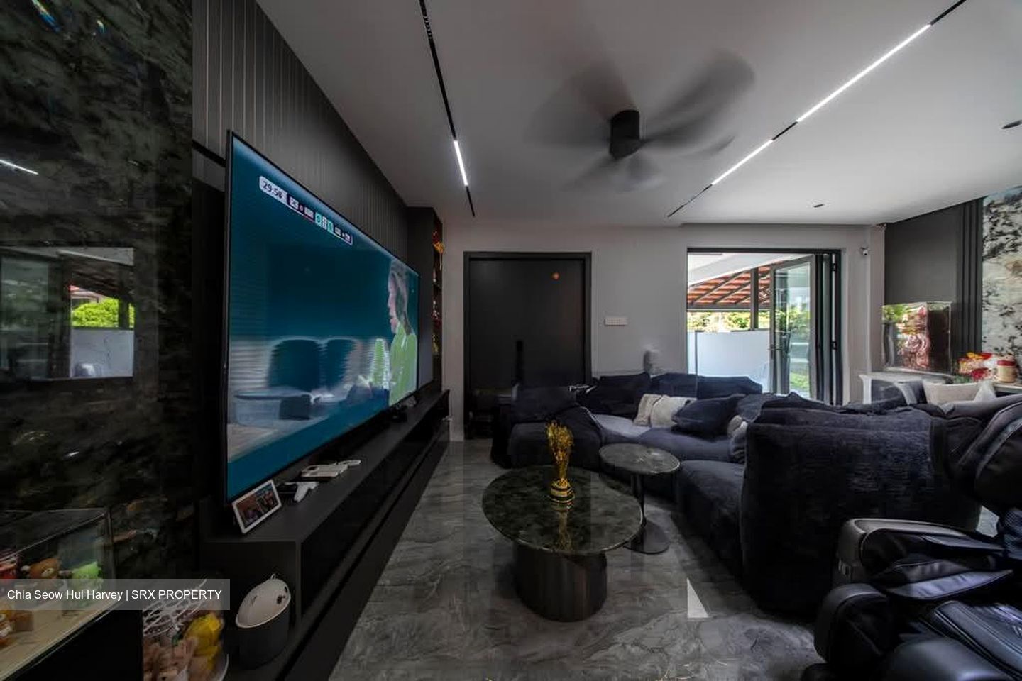 Paya Lebar Gardens (D19), Terrace #572277571
